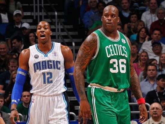 这脚传球太精准了（这一脚传球精准到位）