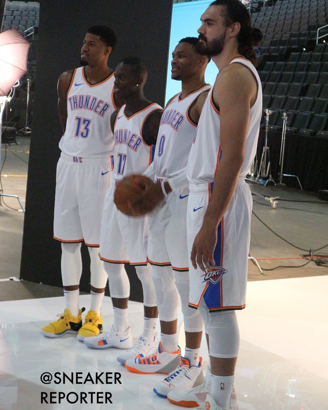 斯卢茨基：柔佛打法更接近于欧洲球队，希望我们展现出竞争力（斯卢茨基：柔佛踢法更像欧洲队，期待我们打出竞争力）