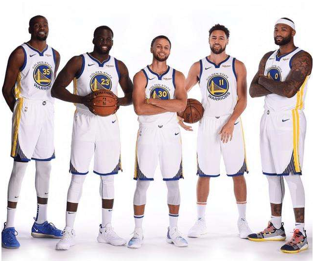 上场还早！广东新援走路一瘸一拐 首秀时间未知（登场尚早！广东新援仍在恢复，首秀时间待定）