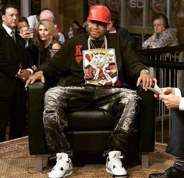 天空体育：贝洛蒂已返回卡利亚里继续治疗，预计明年春天复出（天空体育：贝洛蒂回归卡利亚里继续康复，预计明年春季复出）