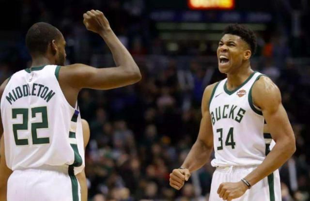 FIFA官方：C罗因直红被禁赛3场，剩余两场被缓期一年执行（FIFA官方通报：C罗直红停赛3场，另2场缓期一年执行）