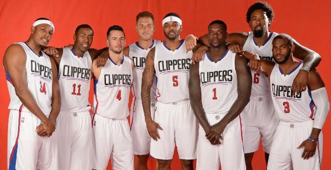 小法：我吃着爆米花看阿森纳vs拜仁，这场比赛能学到很多东西（法布雷加斯：边嗑爆米花看阿森纳对拜仁，这场比赛收获颇丰）