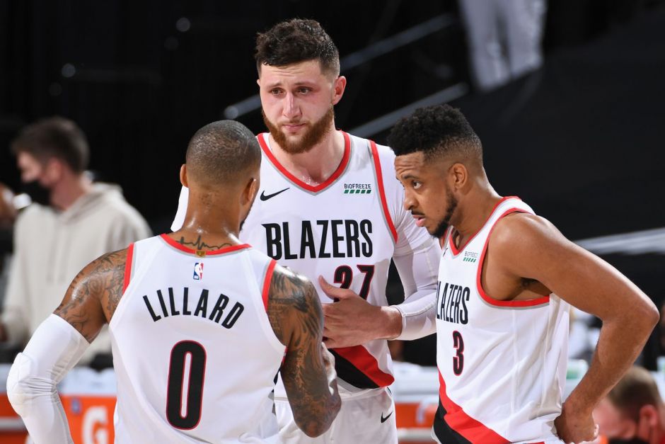 伊涅斯塔：会想念踢球的时光；进巴萨一线后每天都会观察哈维（伊涅斯塔：会怀念踢球岁月；升入巴萨一队后每日观察哈维）