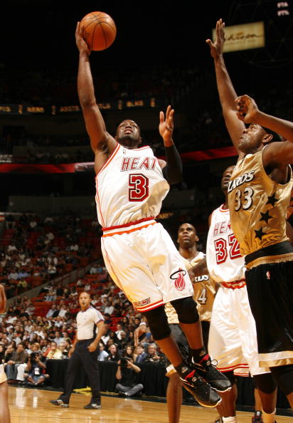 2球3助攻闪耀全场，奥利塞当选拜仁6-2弗赖堡最佳球员（梅开二度三送助攻，奥利塞荣膺拜仁6-2弗赖堡全场最佳）