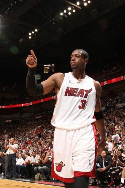 斯洛特：外界的议论影响了萨拉赫的情绪，每个人都会犯错（斯洛特：舆论干扰影响了萨拉赫情绪，谁都会有失误）