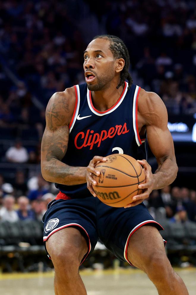 至于吗？一场普通杯赛差点干废广东2大将，粤迷：不是故意真不信（普通杯赛险些伤及广东两大将，粤迷：不信这不是故意）