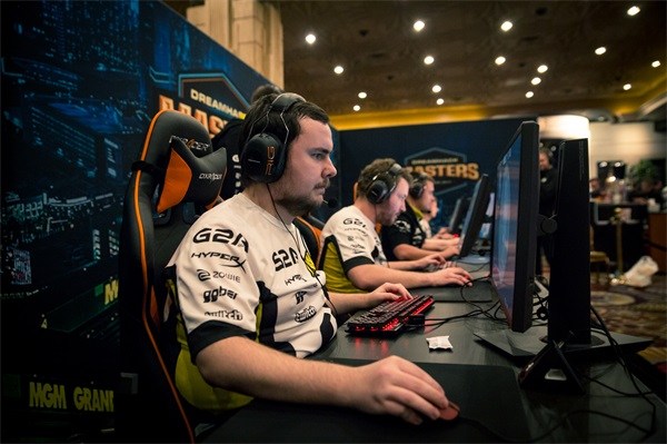 米兰的租借 米兰的租借