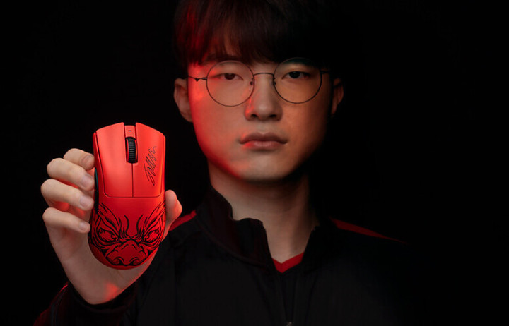 了展示自我 了展示自我